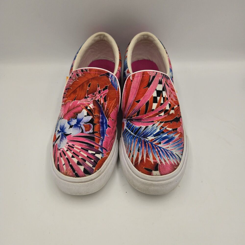 Nike Womens Size 8 Court Royale AC  Slip-On 'Laser Fuchsia' CD7003-600